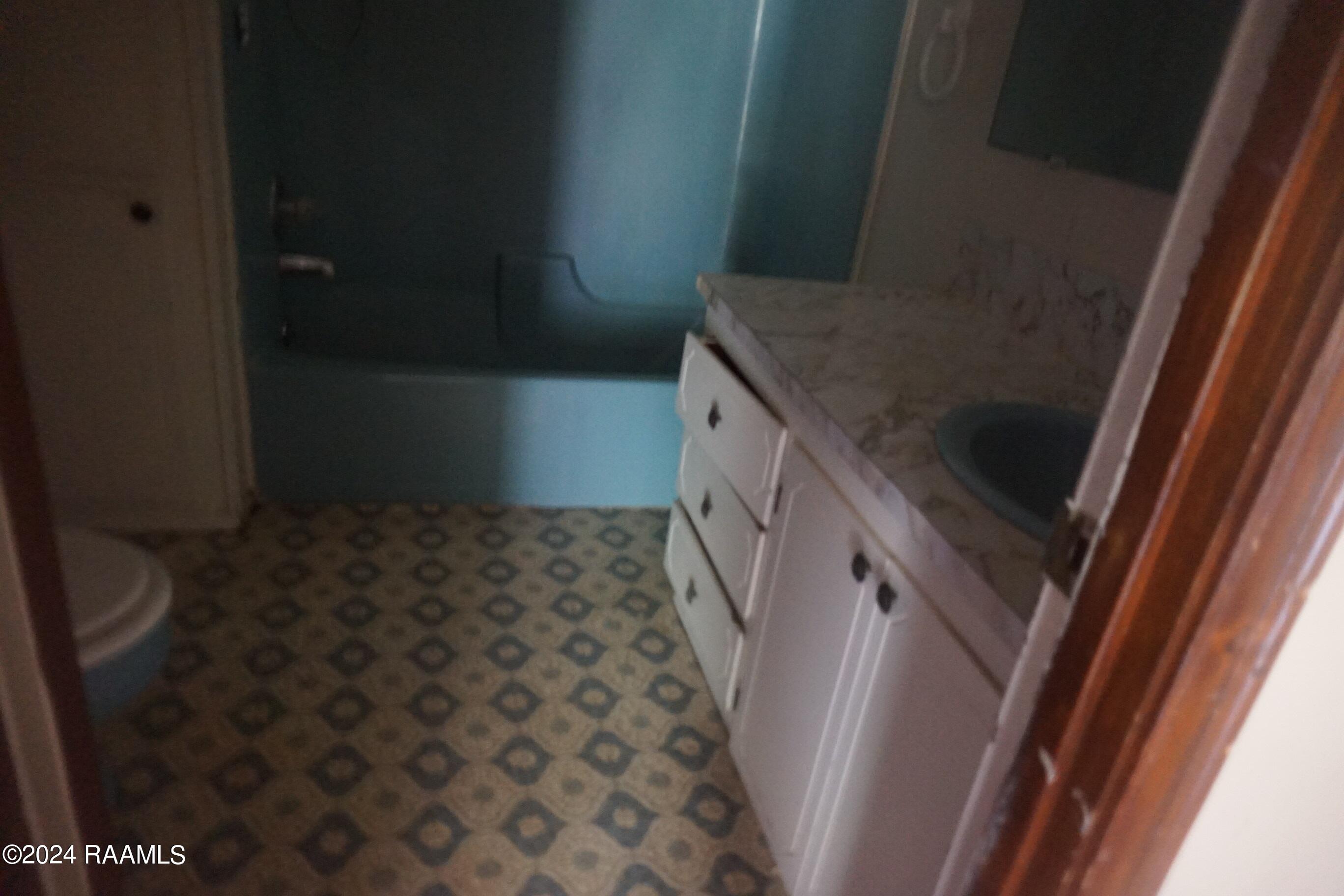 215 Soileau Road Eunice, LA 70535 - Photo 6 of 14 215 soileau bath 3 0406