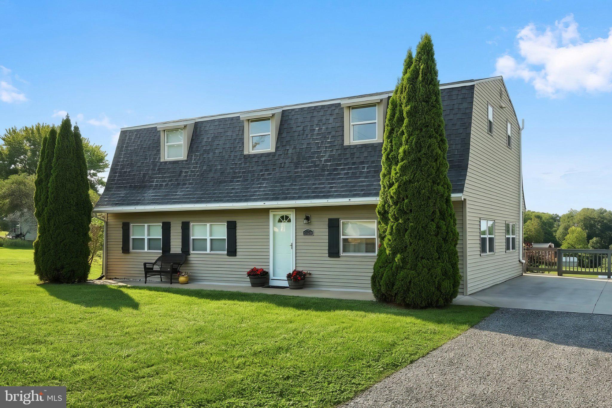 2052 Noss Road York, PA 17408 - Photo 3 of 48 Gallery Image 3