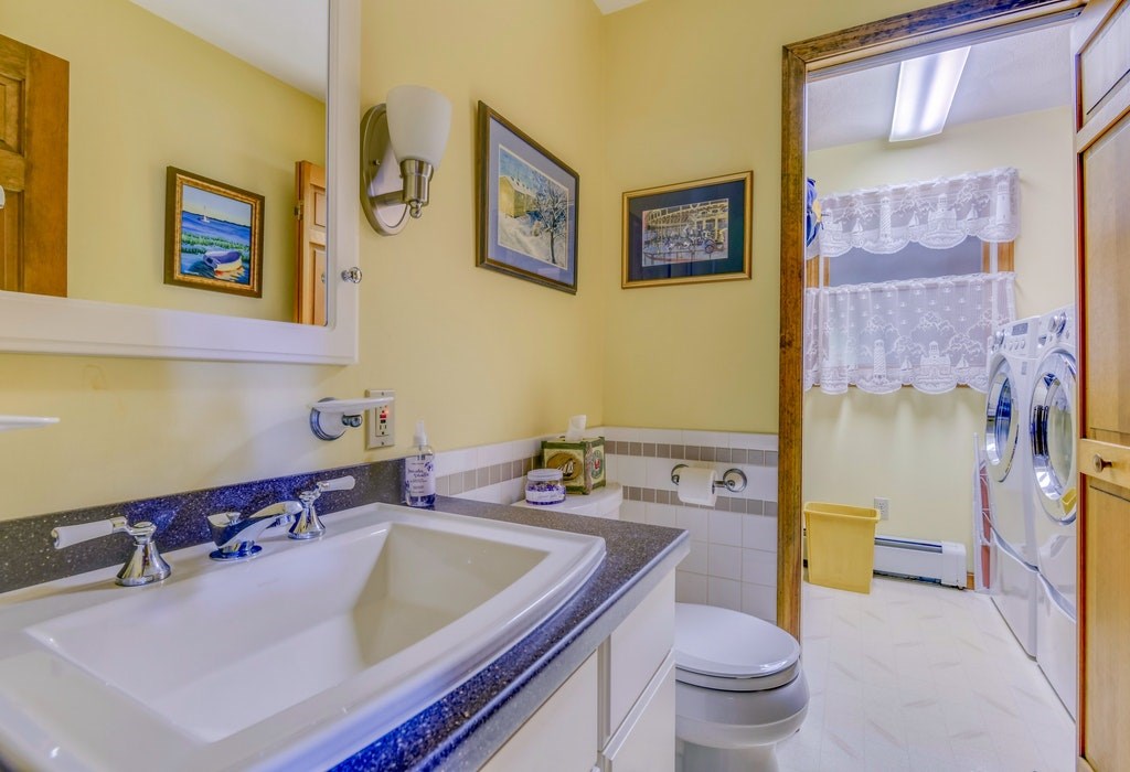 11 Chestnut Hill Road Middletown, RI 02842 - Photo 18 of 43 Gallery Image 18