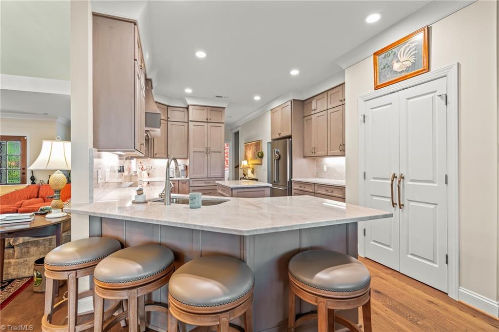 1645 Linton Court High Point, NC 27262 - Photo 11 of 50 Beautiful Custom Kitchen with all custom upgraded appliances.