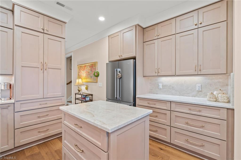 1645 Linton Court High Point, NC 27262 - Photo 16 of 50 Gallery Image 16