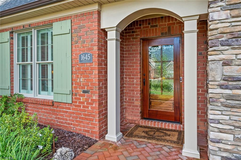 1645 Linton Court High Point, NC 27262 - Photo 40 of 50 Gallery Image 40