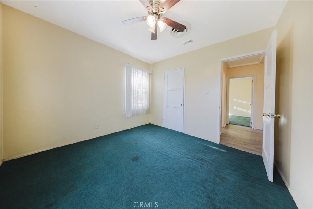 12557 Debell Street Pacoima, CA 91331 - Photo 19 of 36