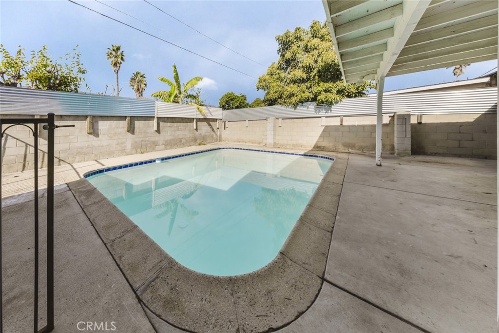 12557 Debell Street Pacoima, CA 91331 - Photo 24 of 36