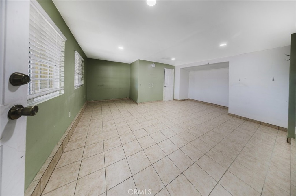 12557 Debell Street Pacoima, CA 91331 - Photo 26 of 36