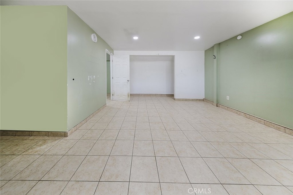 12557 Debell Street Pacoima, CA 91331 - Photo 28 of 36