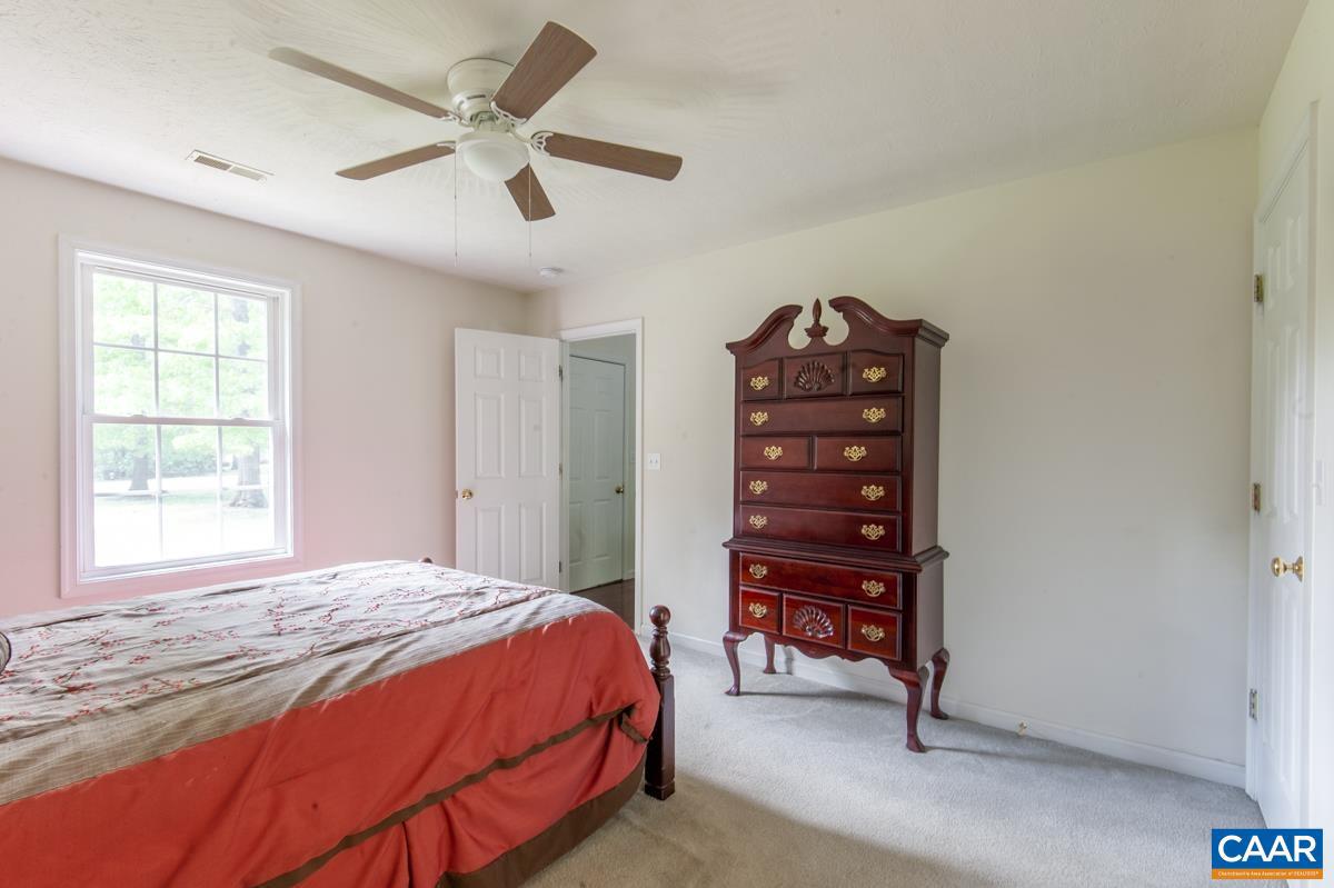 1158 Loving Road Zion Crossroads, VA 22942 - Photo 14 of 30 Gallery Image 14