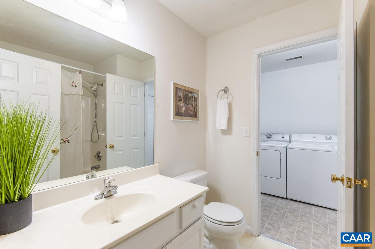 1158 Loving Road Zion Crossroads, VA 22942 - Photo 17 of 30 Gallery Image 17