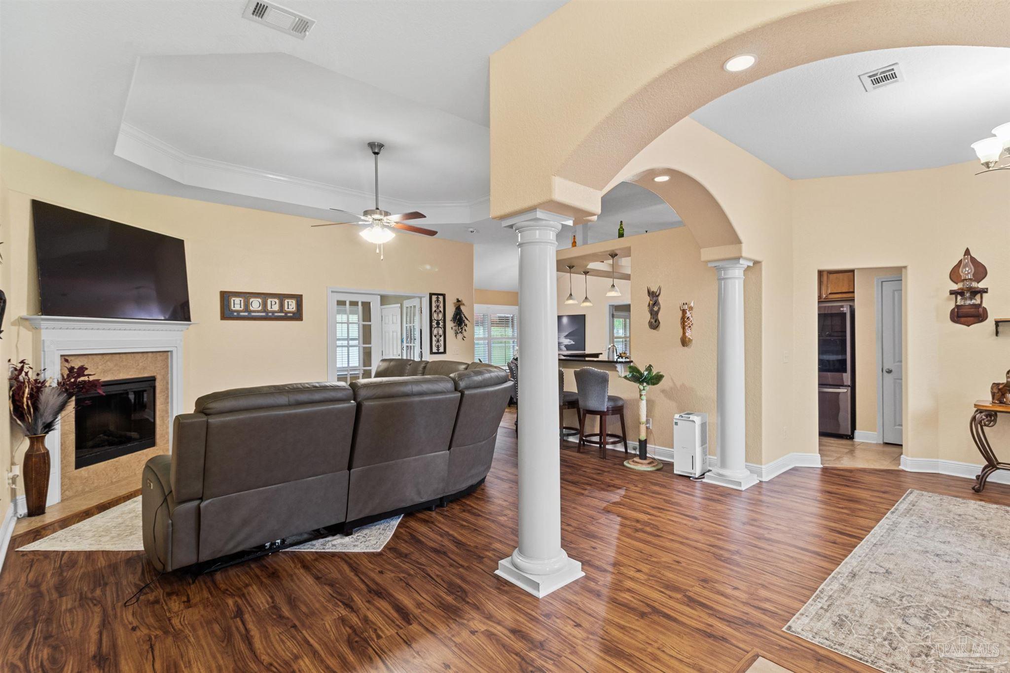 4633 Nichols Creek Road Milton, FL 32583 - Photo 12 of 32 Gallery Image 12