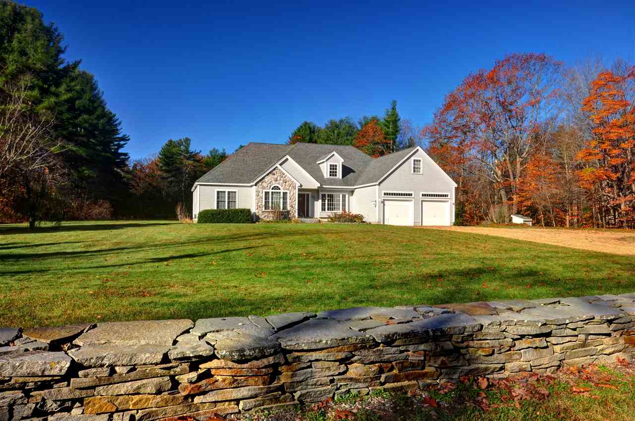 113 Ledge Road Chester, NH 03036 - Photo 2 of 39
