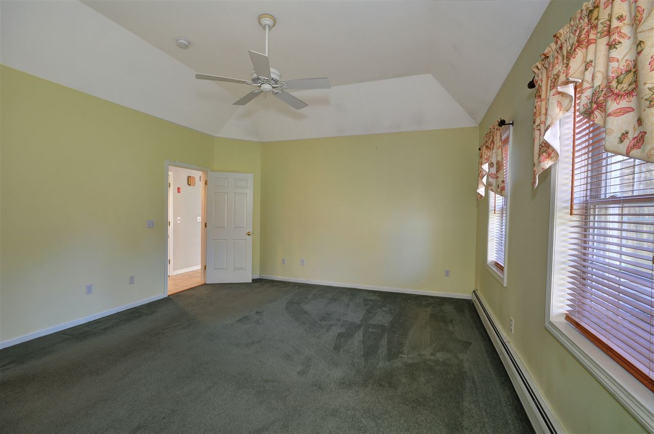 113 Ledge Road Chester, NH 03036 - Photo 26 of 39