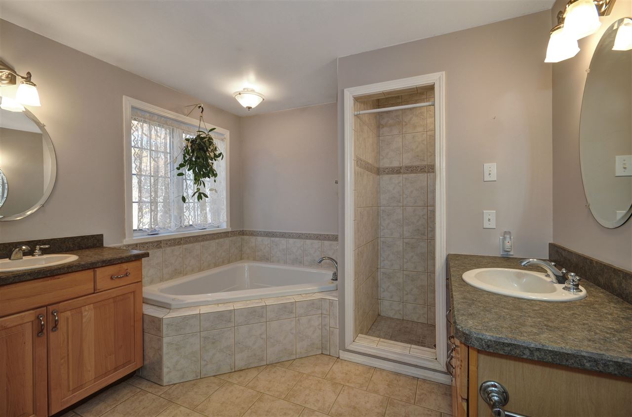 113 Ledge Road Chester, NH 03036 - Photo 27 of 39