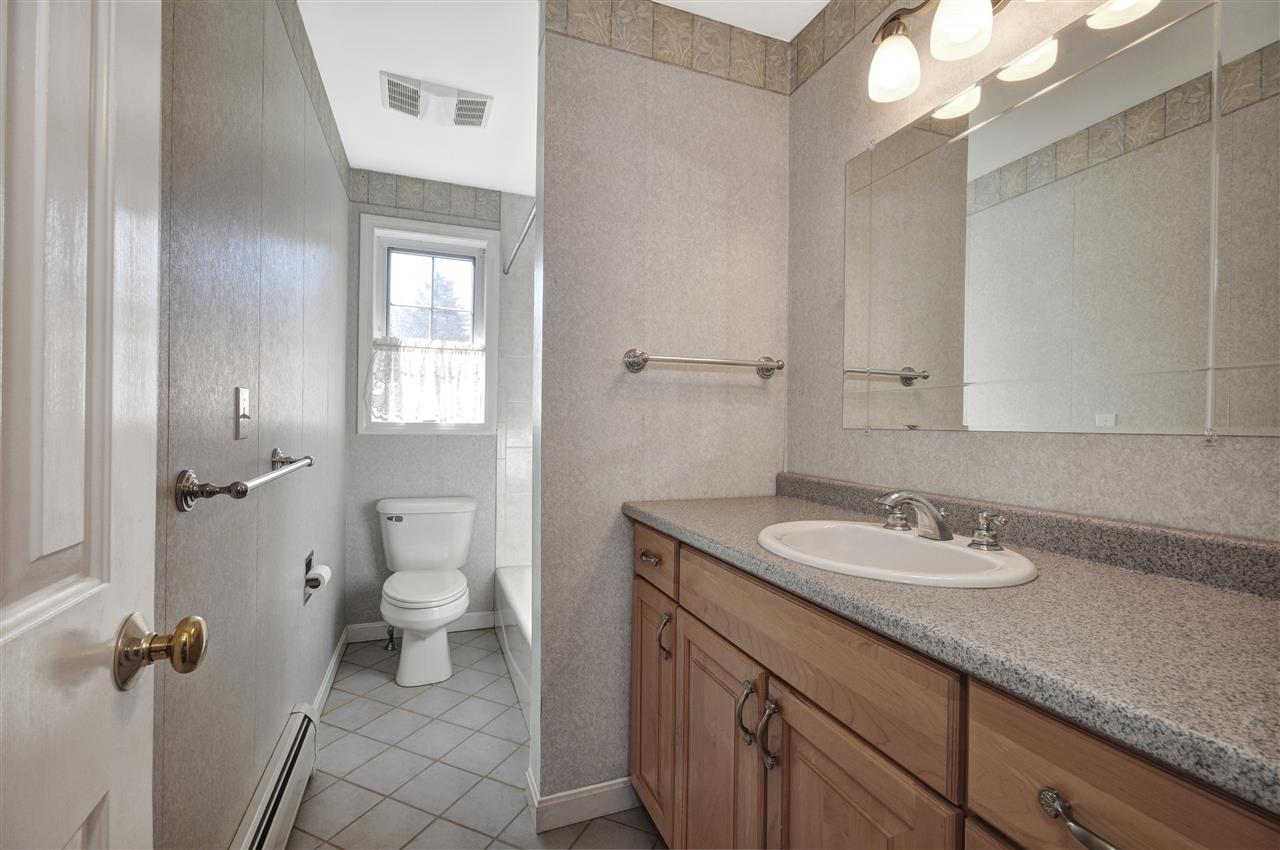 113 Ledge Road Chester, NH 03036 - Photo 32 of 39