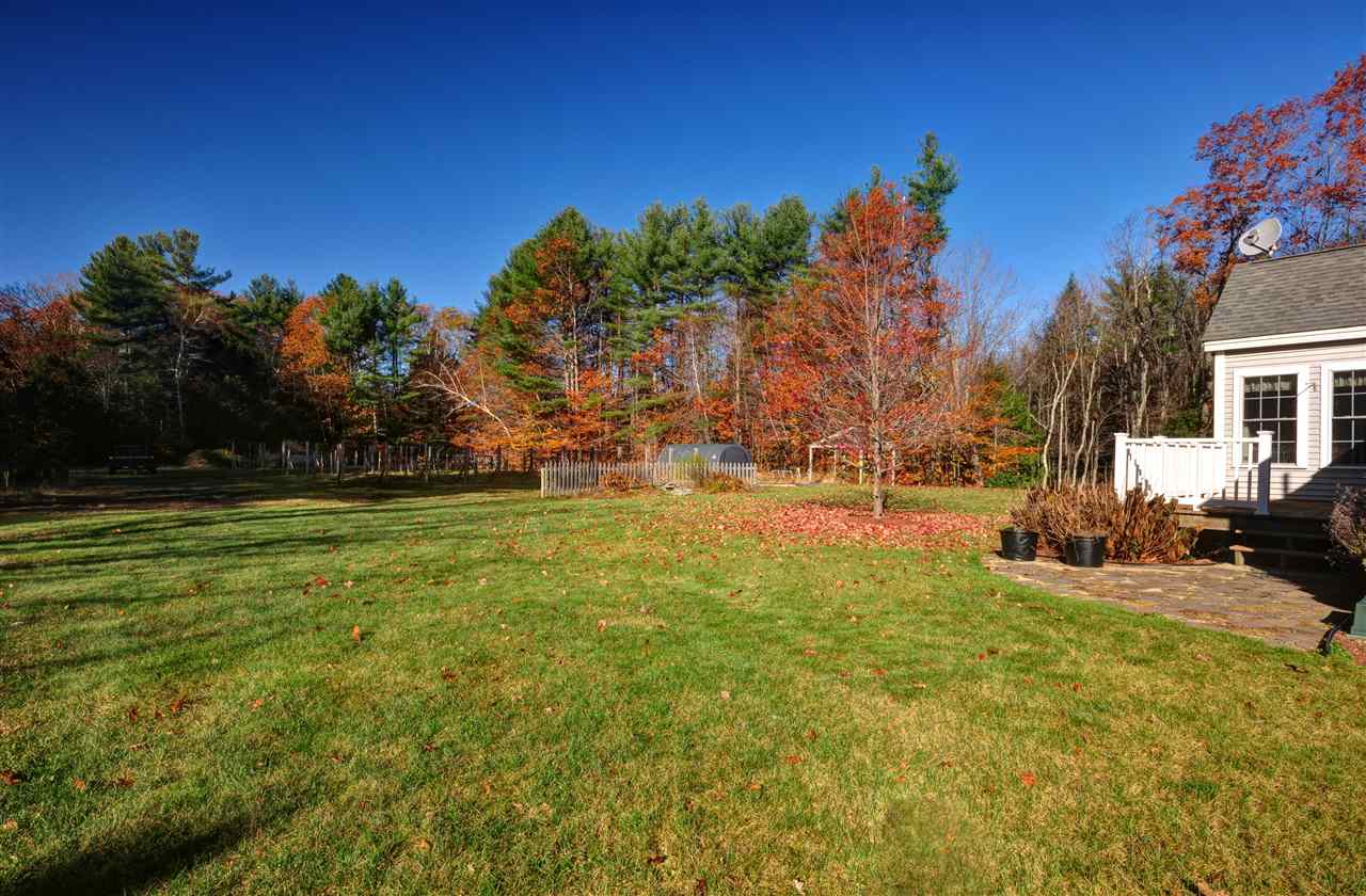 113 Ledge Road Chester, NH 03036 - Photo 8 of 39