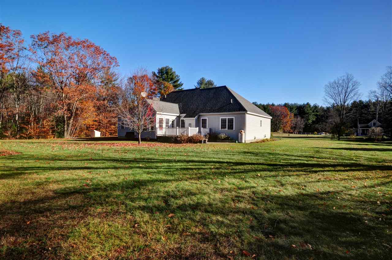 113 Ledge Road Chester, NH 03036 - Photo 9 of 39