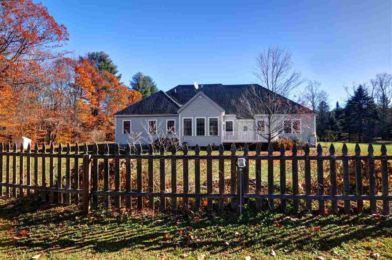 113 Ledge Road Chester, NH 03036 - Photo 10 of 39