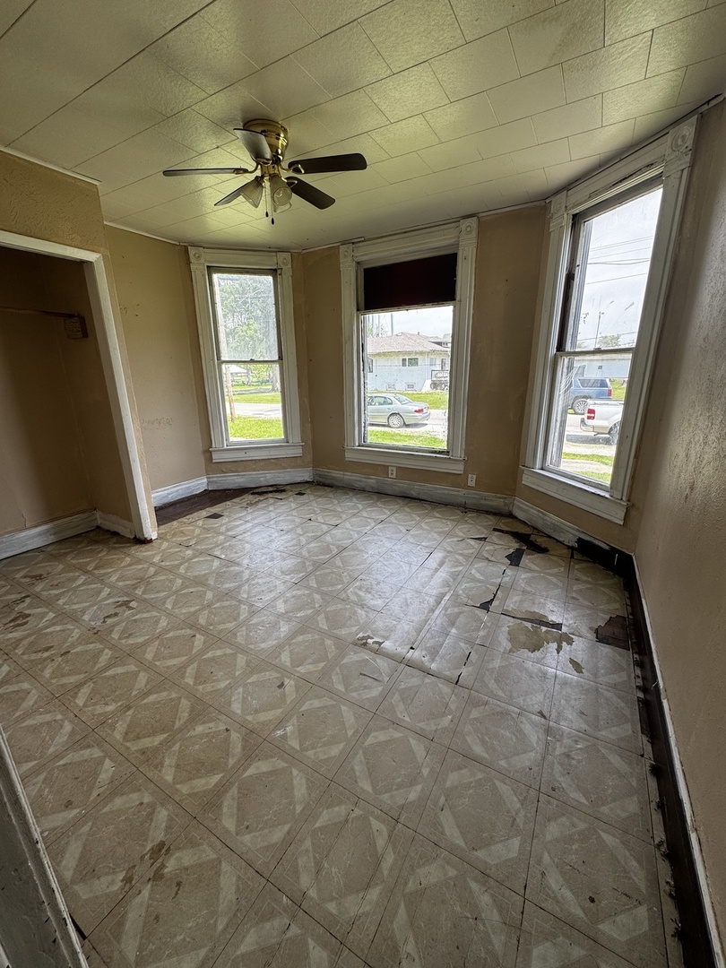 10 North 3rd Street Chatsworth, IL 60921 - Photo 8 of 14 Gallery Image 8
