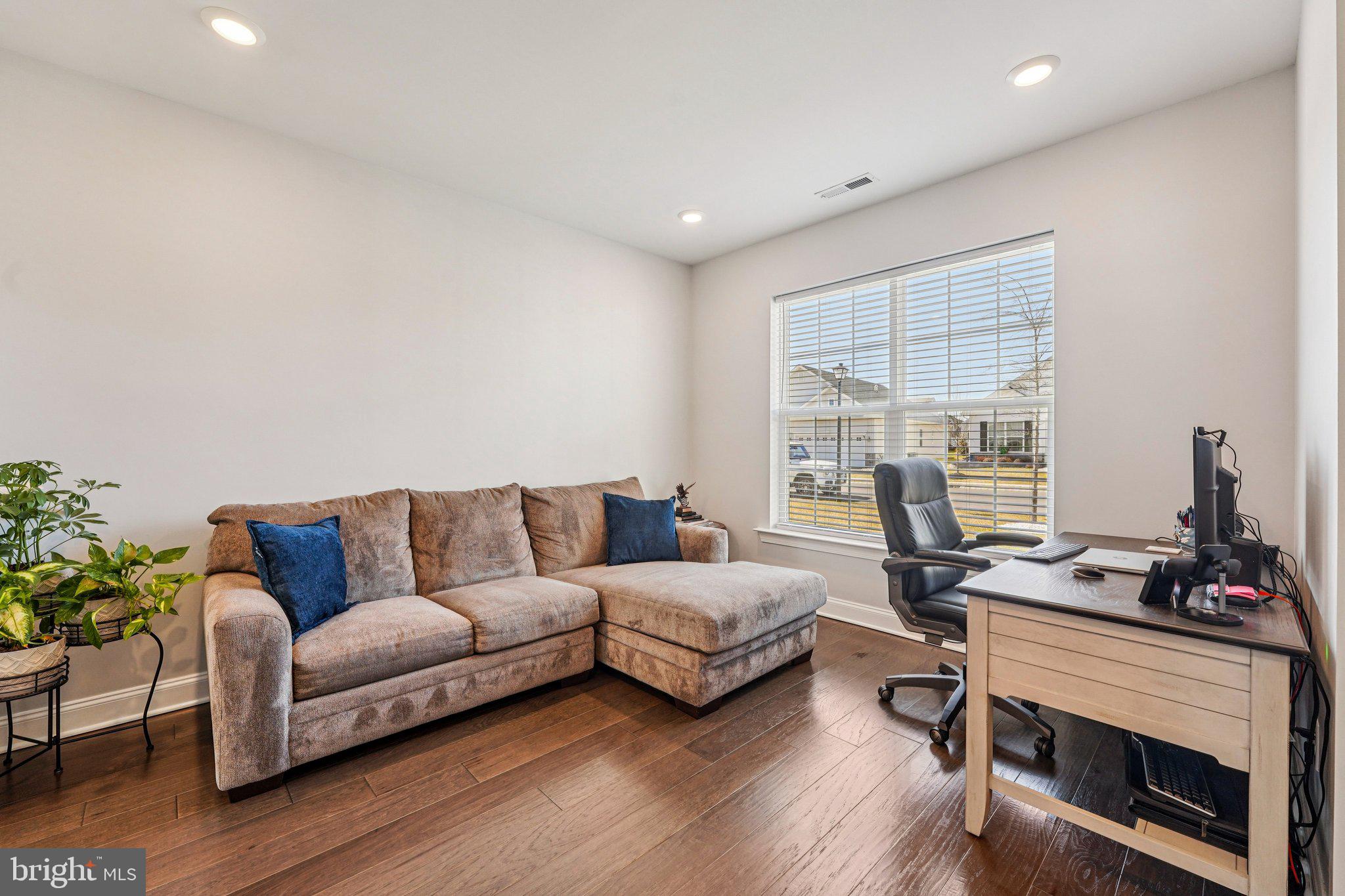 4 Pier Street Eastampton, NJ 08060 - Photo 10 of 38 Office or Den