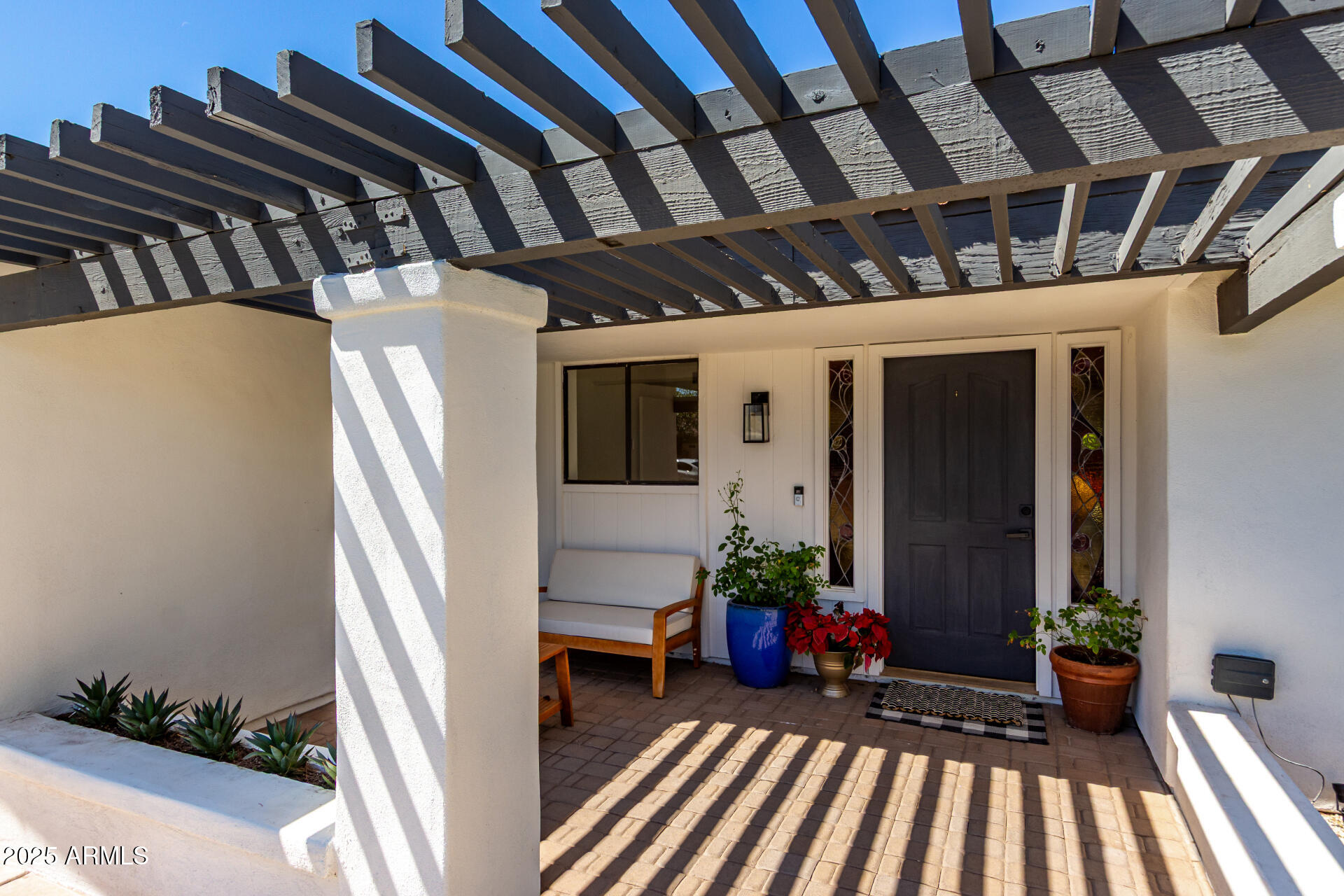5618 South Spyglass Road Tempe, AZ 85283 - Photo 6 of 43 Charming Front Patio