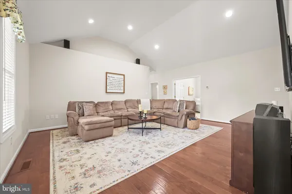 $850,000 | 6735 Mink Hollow Road, Highland, MD 20777