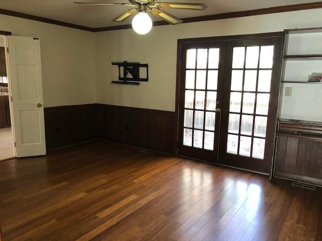 2804 Steeplechase Court Raleigh, NC 27613 - Photo 15 of 41 Family Room with doors to 12 X 14 deck