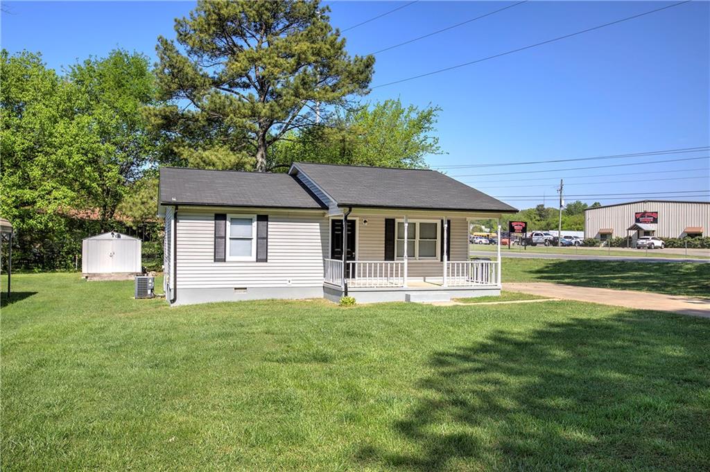 81 Seminole Road Northeast Cartersville, GA 30121 - Photo 2 of 19