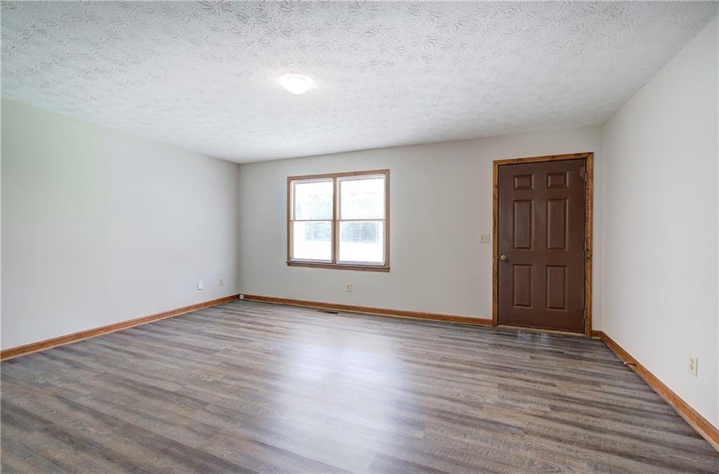 81 Seminole Road Northeast Cartersville, GA 30121 - Photo 5 of 19