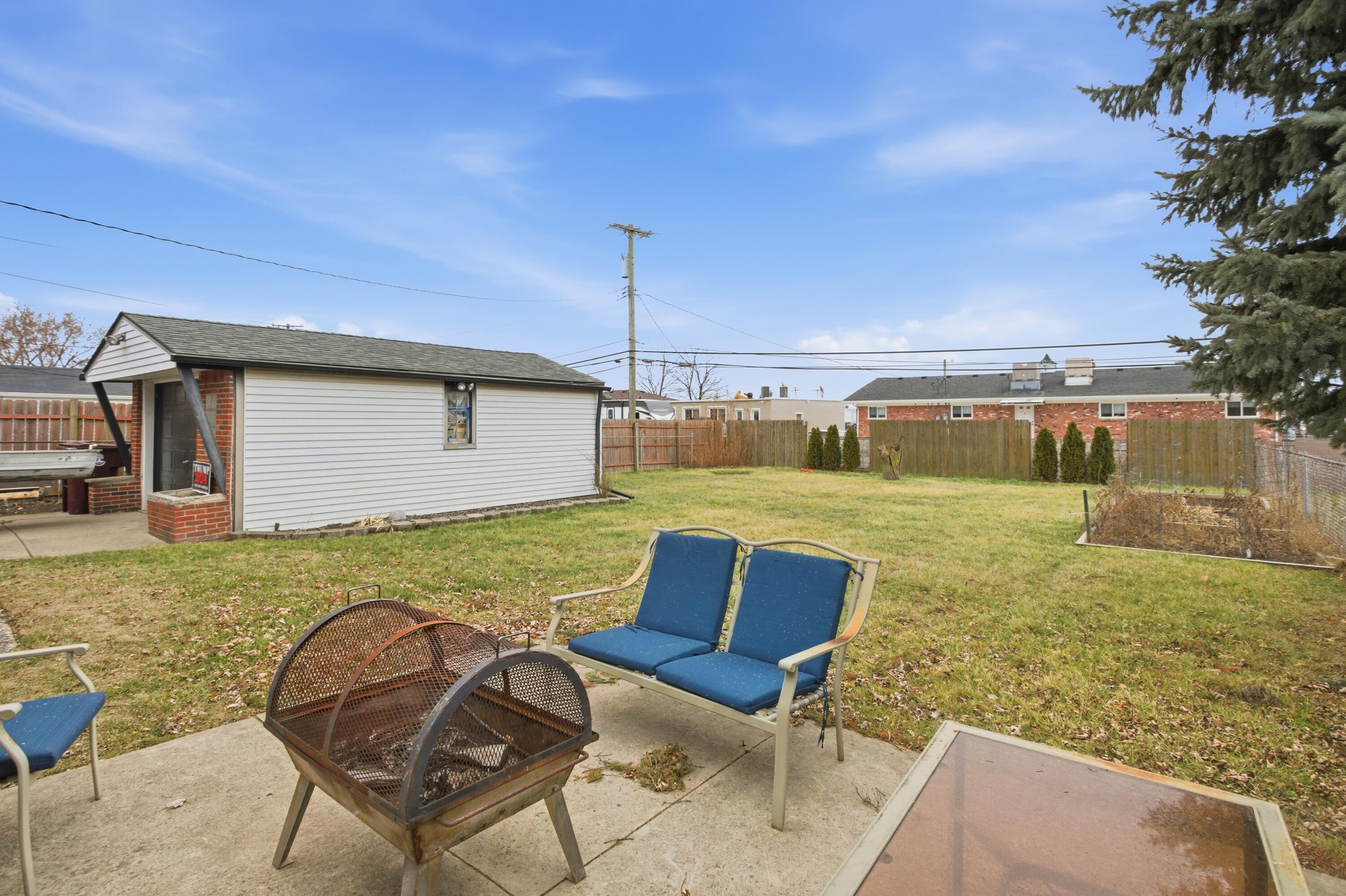 7324 McKinley Center Line, MI 48015 - Photo 30 of 40 IMG_0423