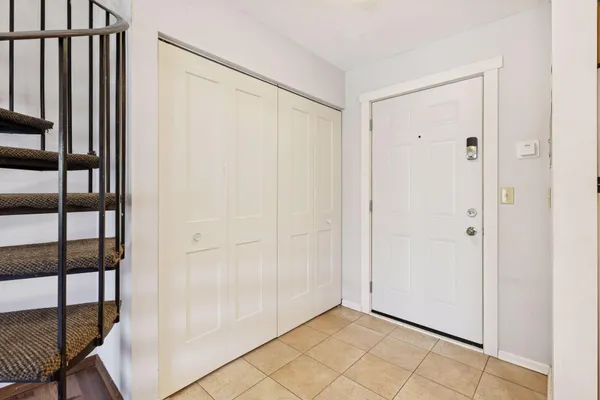 $69,900 | 7236 72nd Lane North, Unit 204, Brooklyn Park, MN 55428