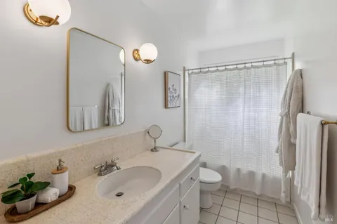 $1,589,000 | 266 Riviera Drive, San Rafael, CA 94901