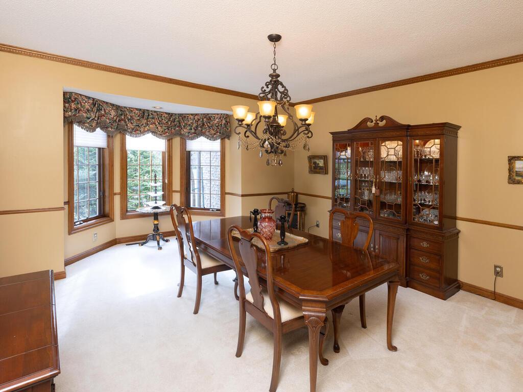 10300 Antlers Ridge Eden Prairie, MN 55347 - Photo 14 of 61 Gallery Image 14