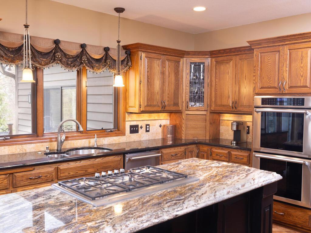 10300 Antlers Ridge Eden Prairie, MN 55347 - Photo 23 of 61 Gallery Image 23