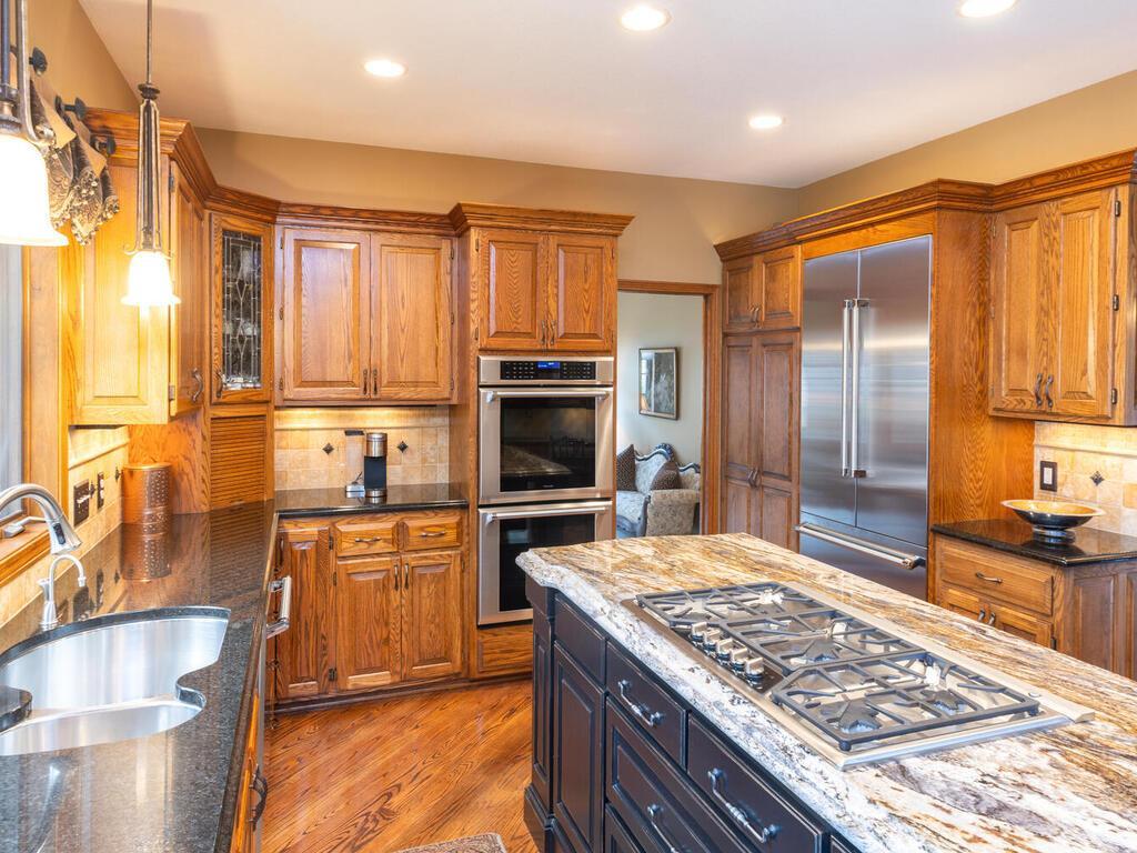 10300 Antlers Ridge Eden Prairie, MN 55347 - Photo 25 of 61 Gallery Image 25