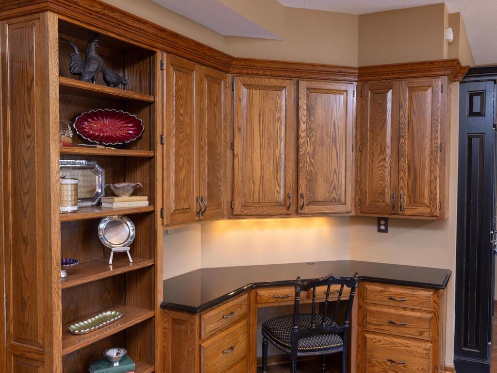 10300 Antlers Ridge Eden Prairie, MN 55347 - Photo 27 of 61 Gallery Image 27