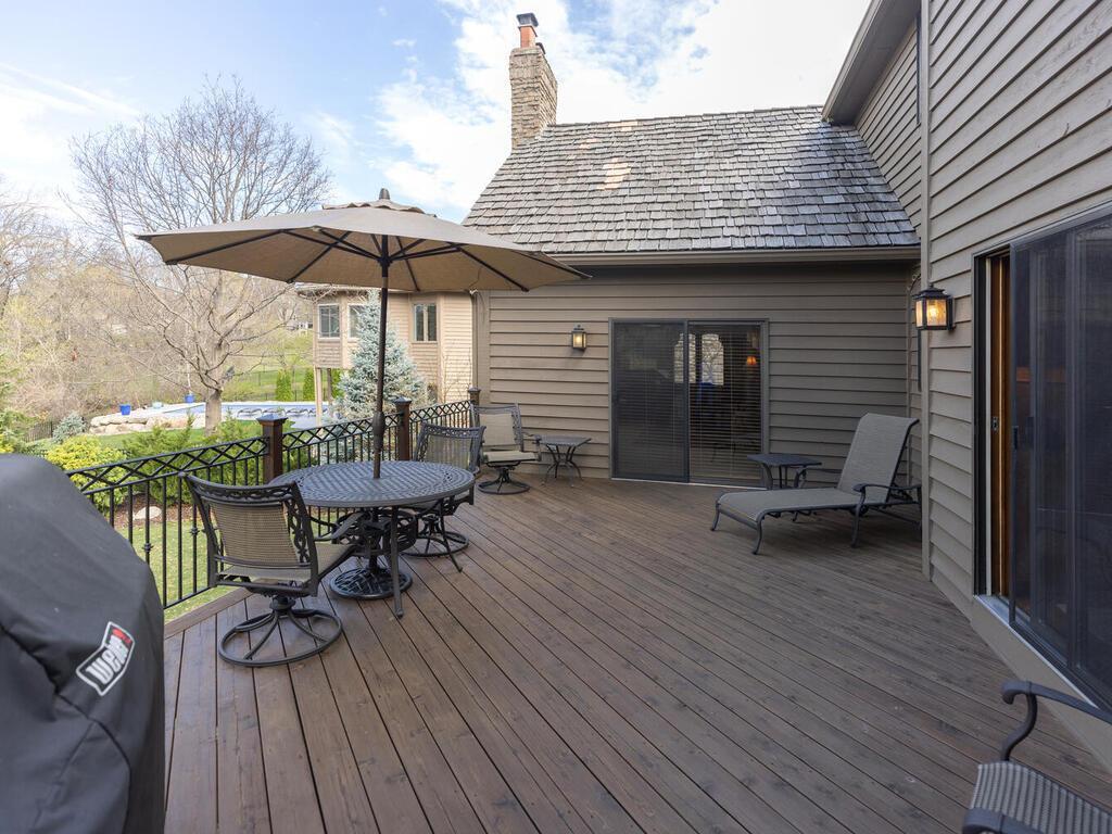 10300 Antlers Ridge Eden Prairie, MN 55347 - Photo 32 of 61 Gallery Image 32