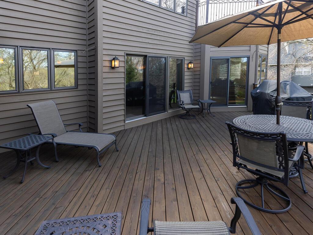 10300 Antlers Ridge Eden Prairie, MN 55347 - Photo 33 of 61 Gallery Image 33