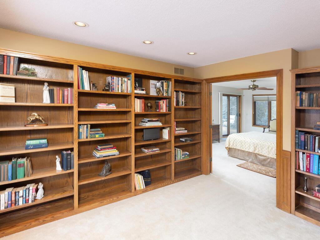 10300 Antlers Ridge Eden Prairie, MN 55347 - Photo 36 of 61 Gallery Image 36