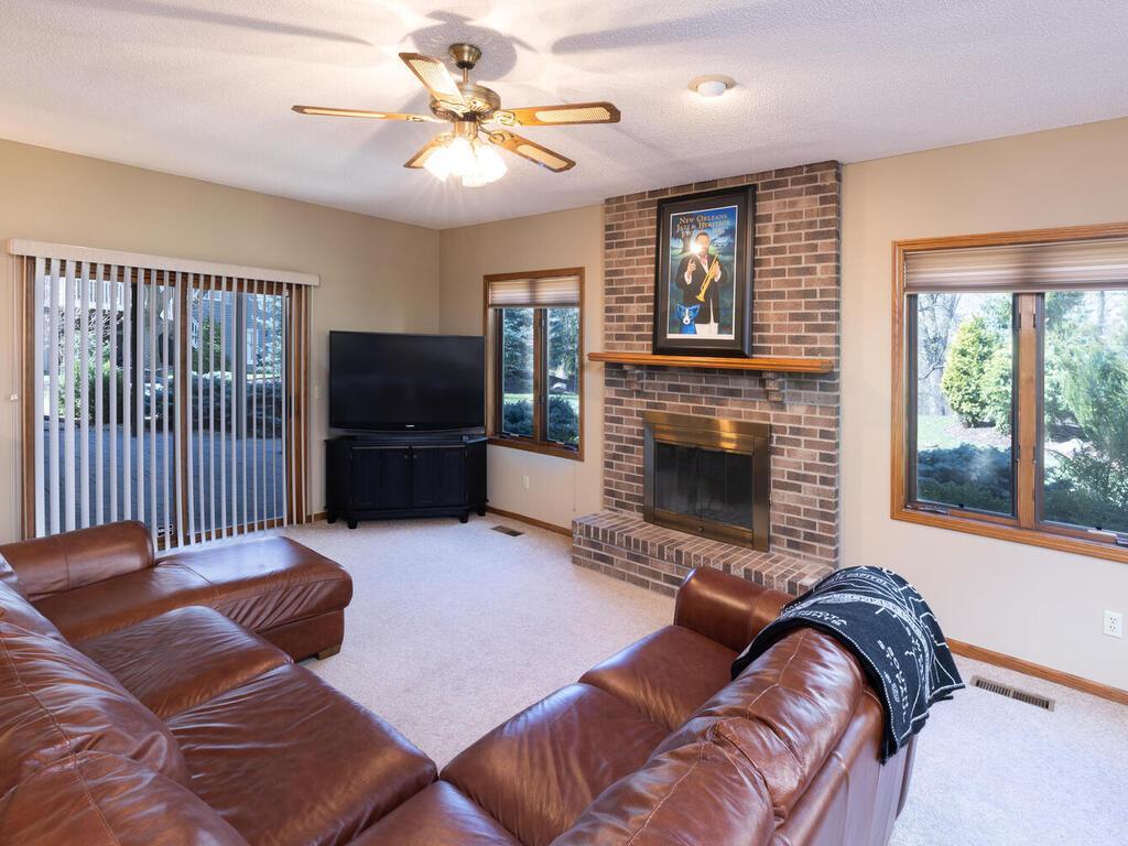 10300 Antlers Ridge Eden Prairie, MN 55347 - Photo 50 of 61 Gallery Image 50
