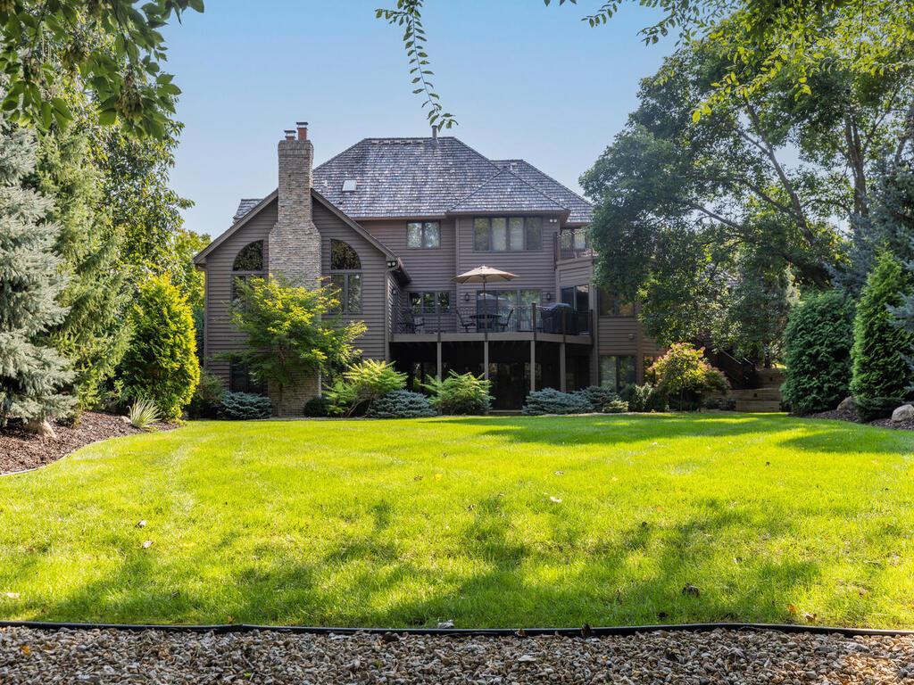 10300 Antlers Ridge Eden Prairie, MN 55347 - Photo 8 of 61 Gallery Image 8