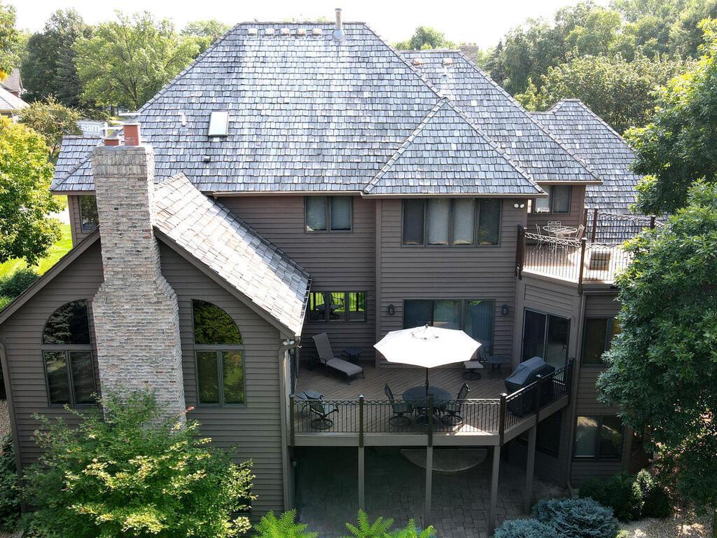 10300 Antlers Ridge Eden Prairie, MN 55347 - Photo 10 of 61 Gallery Image 10