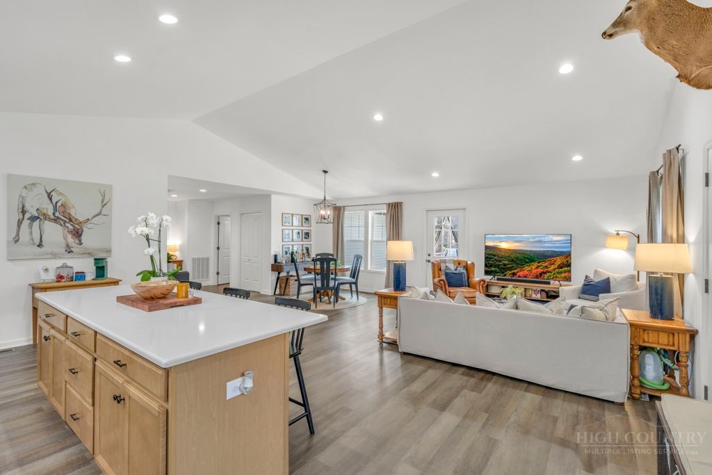 656 Mulatto Mountain Road West Jefferson, NC 28694 - Photo 7 of 35