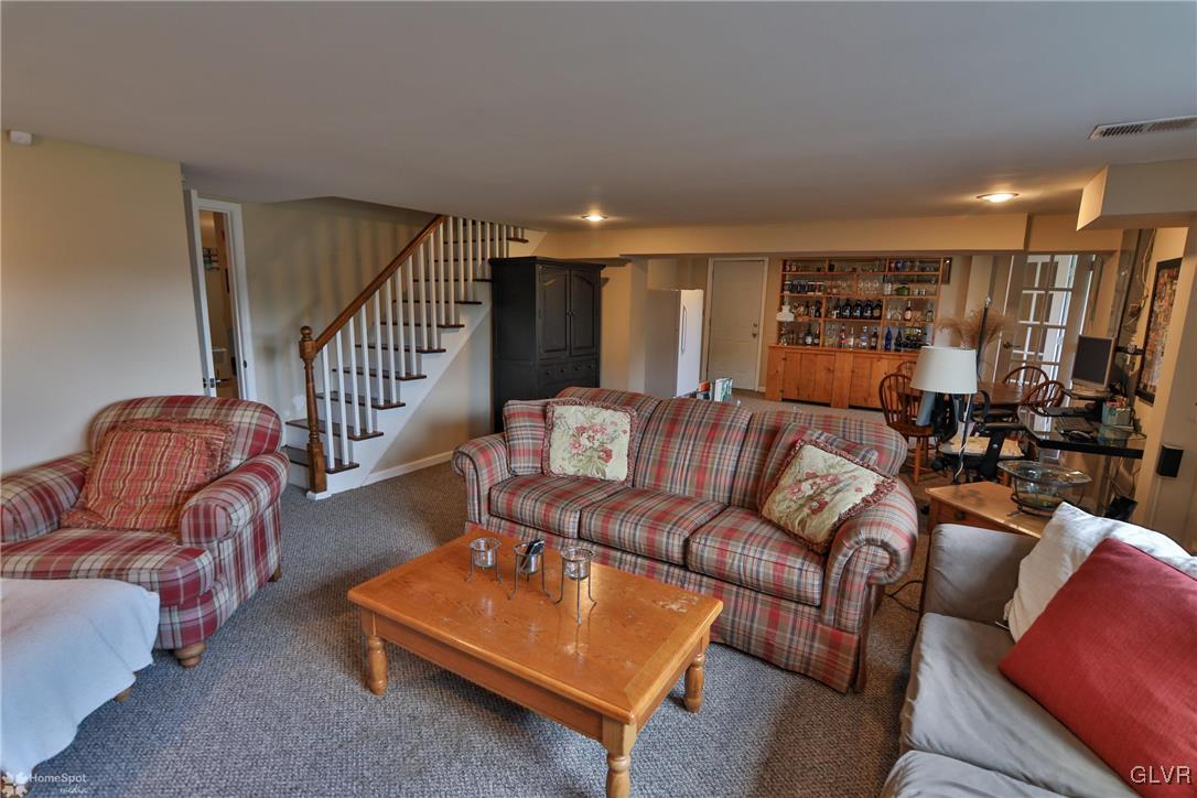 3677 Hickory Hill Road Bethlehem, PA 18015 - Photo 27 of 49 Gallery Image 27