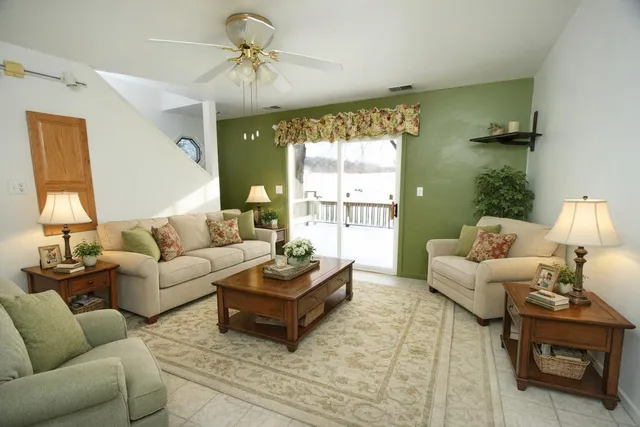 $229,900 | 27877 County Road 375, Paw Paw, MI 49079