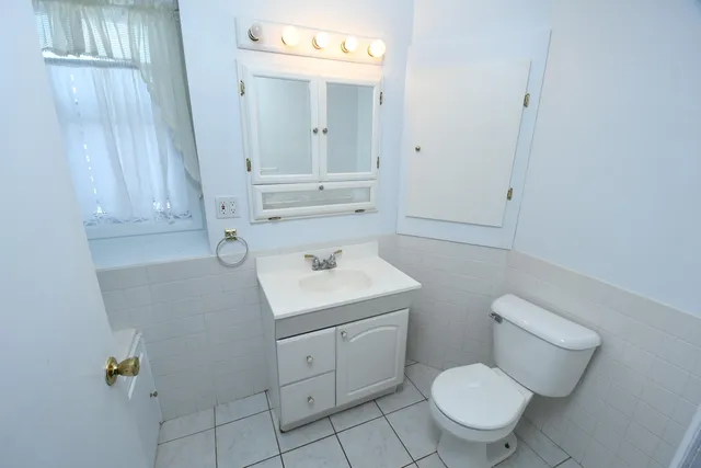 $229,900 | 27877 County Road 375, Paw Paw, MI 49079