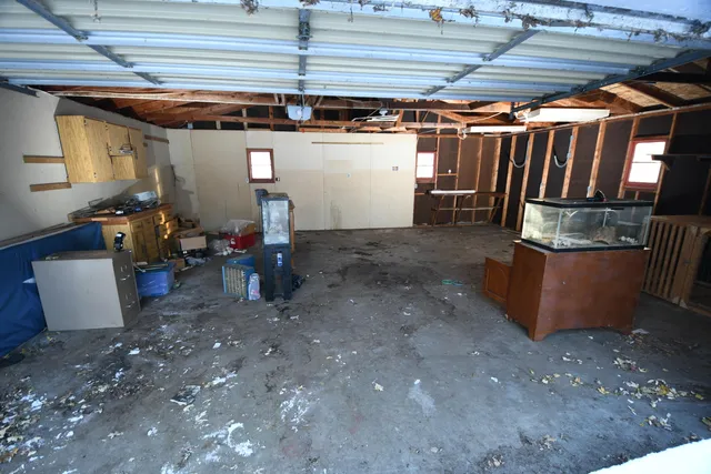 $229,900 | 27877 County Road 375, Paw Paw, MI 49079