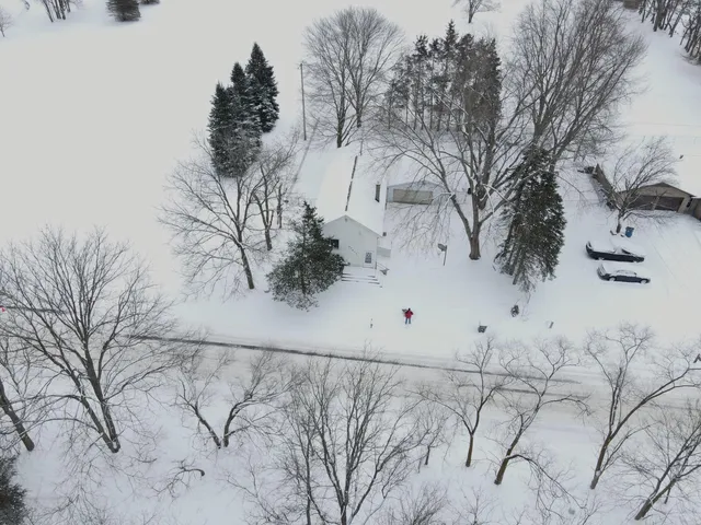 $229,900 | 27877 County Road 375, Paw Paw, MI 49079