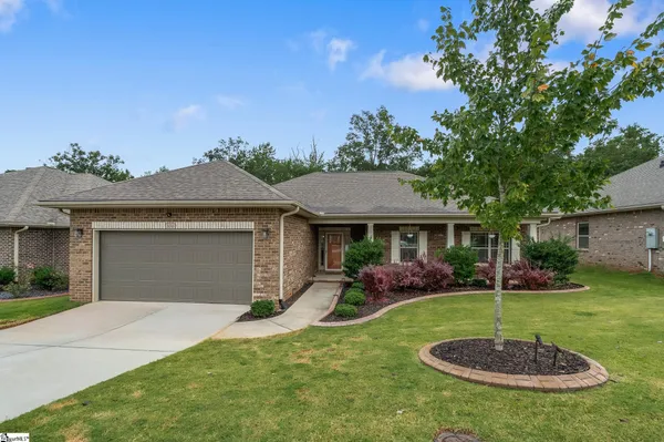 $350,000 | 106 Starlight Drive, Greenville, SC 29605