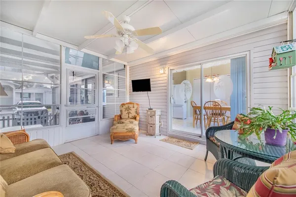 $260,000 | 332 Fairway Boulevard, Frostproof, FL 33843