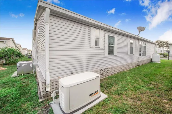 $260,000 | 332 Fairway Boulevard, Frostproof, FL 33843