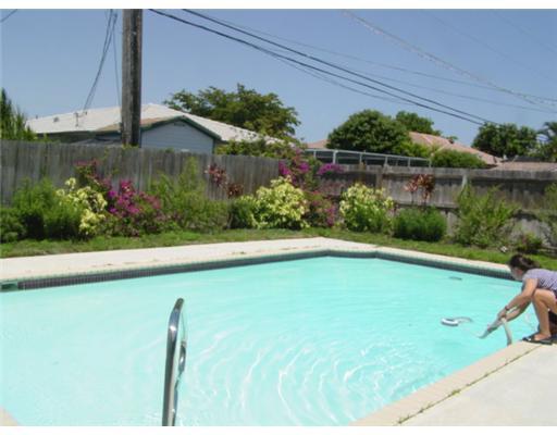 1591 Northwest 8th Street Boca Raton, FL 33486 - Photo 2 of 5 Additional Photo
